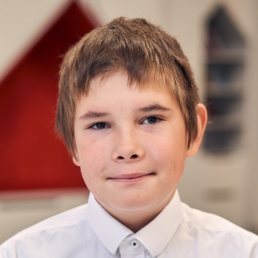 Михаил, 12 лет